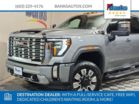 New 2026 GMC Sierra 2500 Denali w/ Denali Reserve Package AWD/4WD image 3