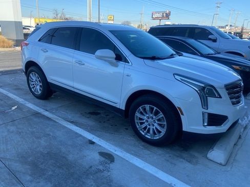 Used 2017 Cadillac XT5 FWD image 7