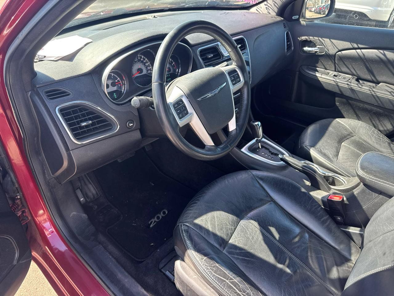 Used 2013 Chrysler 200 Limited w/ Sun/Sound Group FWD image 9