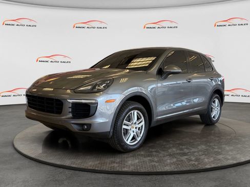 Used 2016 Porsche Cayenne w/ Premium Package Plus image 1