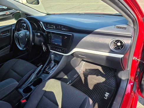 Used 2016 Scion iM image 12