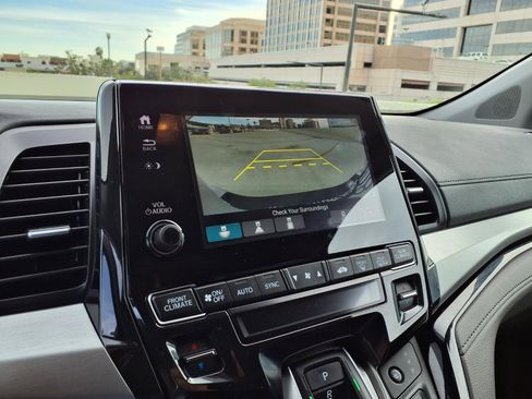 Used 2023 Honda Odyssey Touring image 20