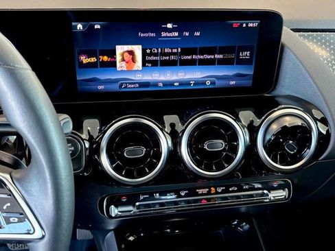 Certified 2025 Mercedes-Benz GLA 250 image 20