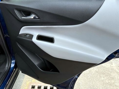 Certified 2022 Chevrolet Equinox LS w/ LS Convenience Package image 10