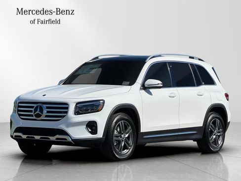 New 2026 Mercedes-Benz GLB 250 image 1
