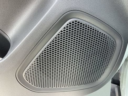 New 2026 Hyundai Venue SEL FWD image 23