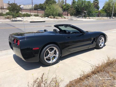 Used 1999 Chevrolet Corvette Convertible image 15
