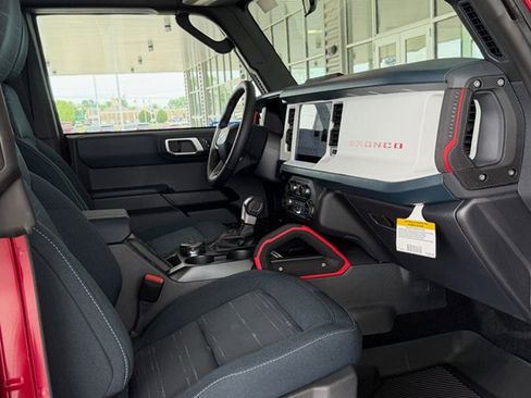 New 2026 Ford Bronco Heritage Edition AWD/4WD image 8