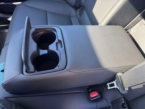 Certified 2025 Lexus ES 350 w/ Premium Package image 16