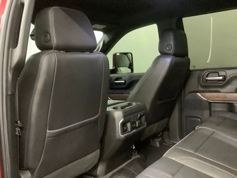 Used 2021 Chevrolet Silverado 2500 High Country w/ Z71 Off-Road Package image 8