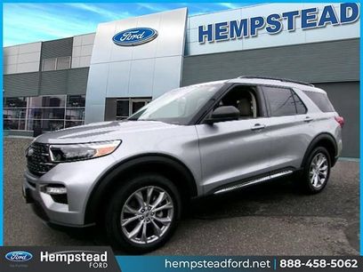Certified 2023 Ford Explorer XLT w/ Equipment Group 202A