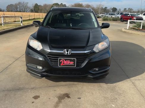 Used 2018 Honda HR-V EX-L image 4