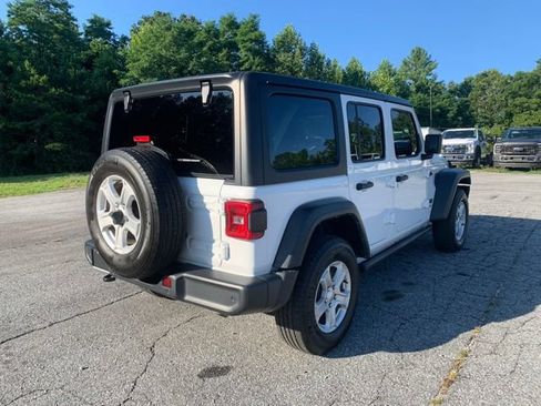 Used 2022 Jeep Wrangler Unlimited Sport AWD/4WD image 10