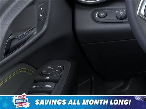 New 2026 Chevrolet Trax ACTIV w/ Sunroof Package FWD image 22