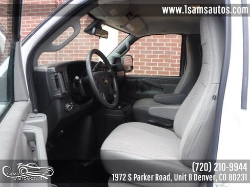 Used 2019 Chevrolet Express 2500 LT w/ LT Preferred Equipment Group image 11