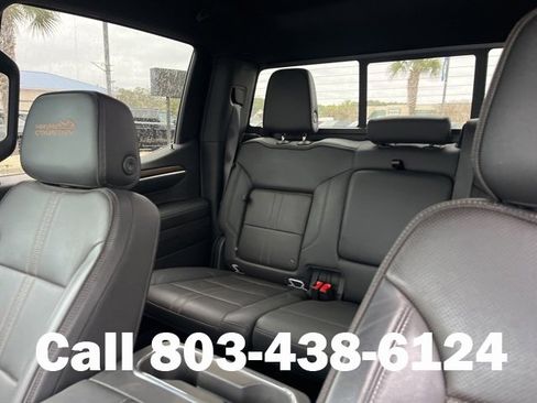 Used 2022 Chevrolet Silverado 1500 High Country w/ Z71 Off-Road Package image 28