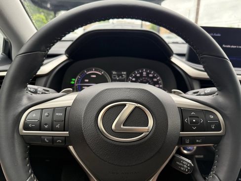 Used 2022 Lexus RX 450h AWD w/ Premium Package image 8