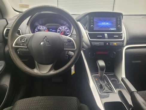 Used 2020 Mitsubishi Eclipse Cross ES FWD image 22