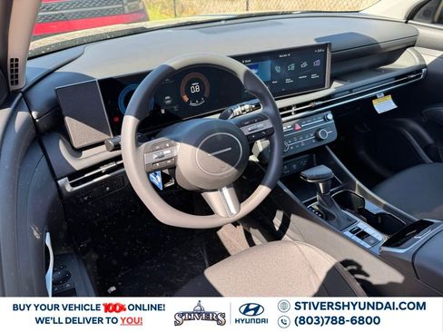 New 2026 Hyundai Tucson SE image 3