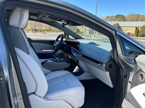 Used 2025 Cadillac Optiq Luxury 1 AWD/4WD image 47