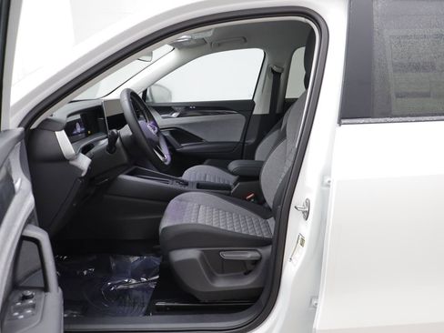 New 2026 Volkswagen Tiguan S image 5