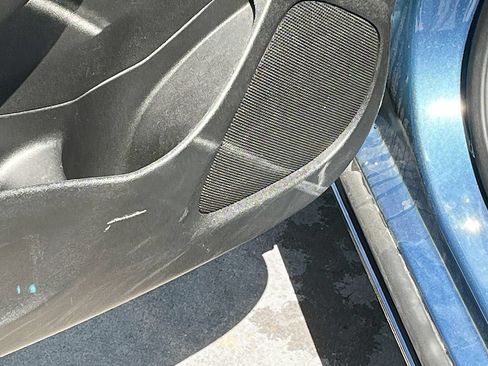 Used 2025 Chevrolet Malibu LT FWD image 19