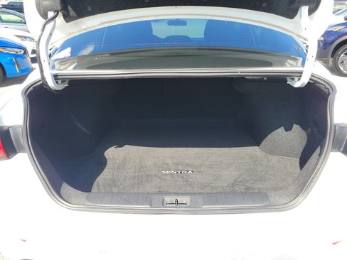 Certified 2025 Nissan Sentra S FWD image 11