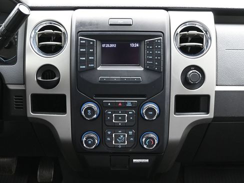 Used 2013 Ford F150 XLT w/ XLT Chrome Pkg RWD image 17
