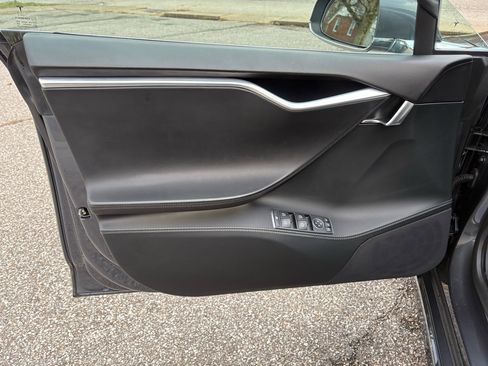 Used 2016 Tesla Model S 75D image 14