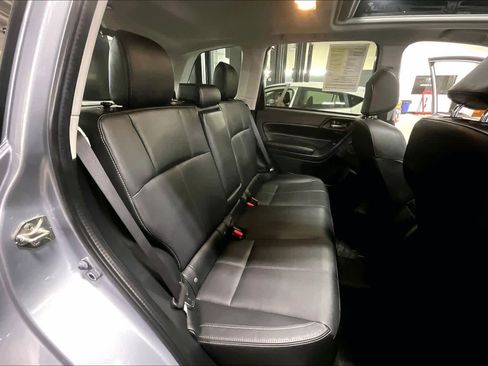 Used 2017 Subaru Forester 2.5i Touring image 20