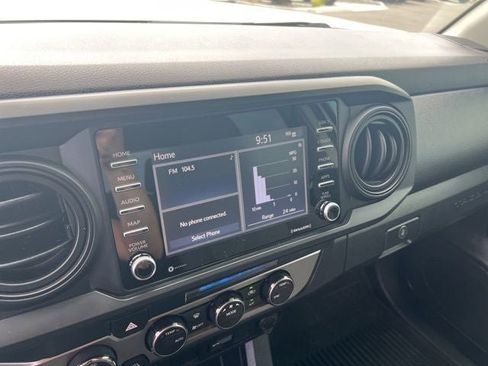 Used 2022 Toyota Tacoma SR5 image 12