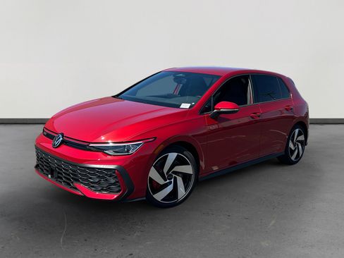 New 2026 Volkswagen Golf SE FWD image 1