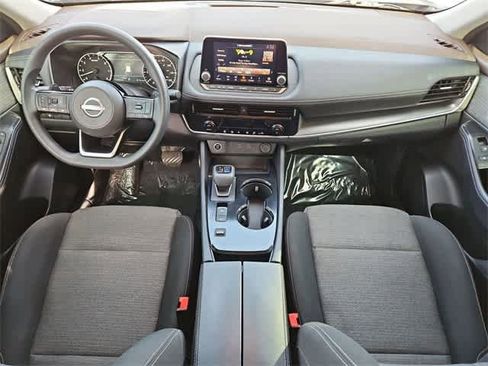 Used 2022 Nissan Rogue SV image 15