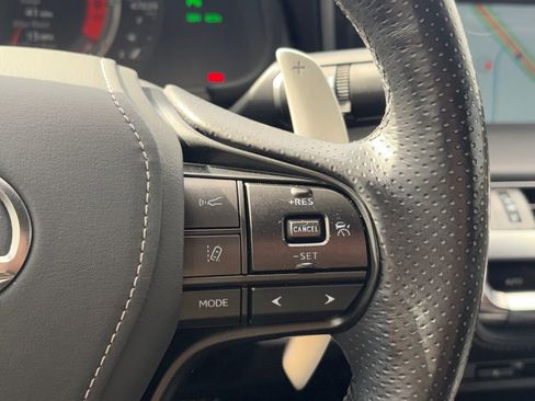 Used 2018 Lexus LC 500 Coupe w/ Performance Package image 13