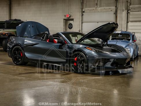 Used 2021 Chevrolet Corvette Stingray Premium Conv w/ Z51 Performance Package RWD image 87