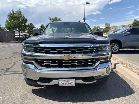 Used 2018 Chevrolet Silverado 1500 LTZ w/ LTZ Plus Package AWD/4WD image 2