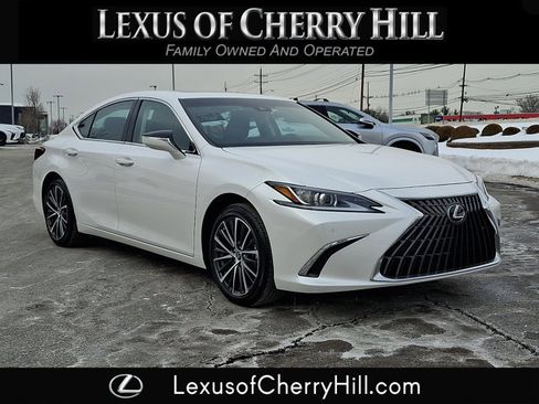 Certified 2025 Lexus ES 300h w/ Premium Package image 1
