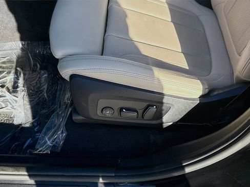 Used 2024 BMW X3 sDrive30i w/ Convenience Package w/ZPA image 17