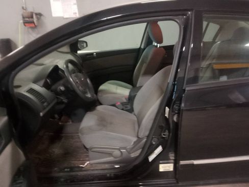 Used 2011 Nissan Sentra 2.0 S FWD image 19