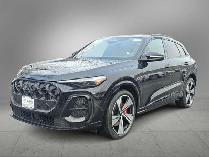 New 2025 Audi SQ5 Premium Plus