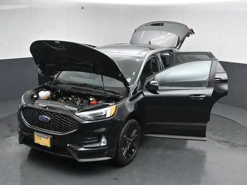Certified 2021 Ford Edge ST-Line w/ Class II Trailer Tow Package image 51