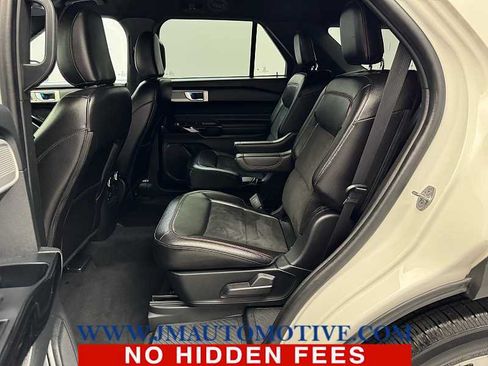 Used 2022 Ford Explorer ST-Line RWD image 14