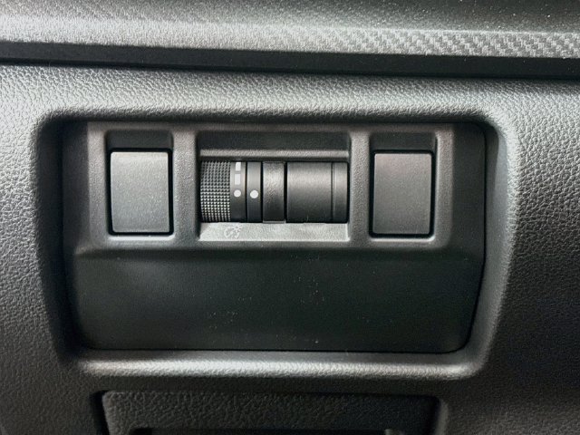 New 2026 Subaru Crosstrek 2.5i Limited AWD/4WD image 10