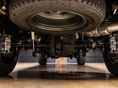 Used 2026 Ford F250 Lariat w/ Black Appearance Package image 16