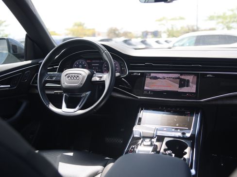 Used 2020 Audi Q8 Prestige w/ Prestige Package AWD/4WD image 36