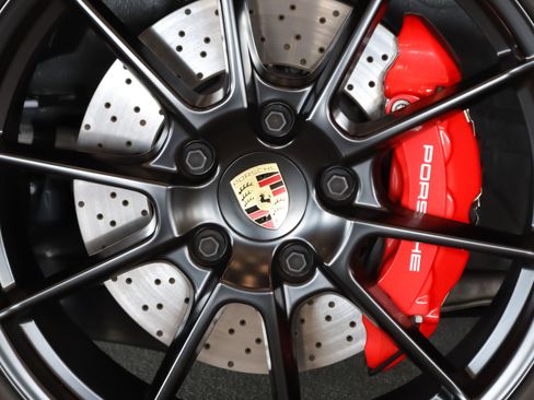 Certified 2025 Porsche 718 Cayman GTS image 28