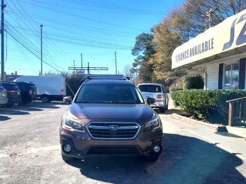 Used 2019 Subaru Outback 3.6R Touring w/ Popular Package #3A image 2
