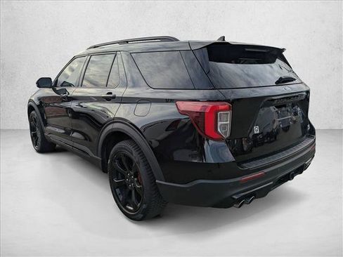Used 2020 Ford Explorer ST w/ ST Street Pack image 7