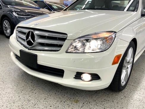 Used 2011 Mercedes-Benz C 300 Sedan image 37