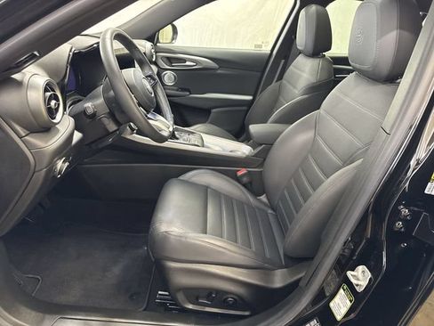 Used 2024 Alfa Romeo Tonale Ti AWD/4WD image 10